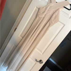 Monique Lhuillier Cream Wedding Dress